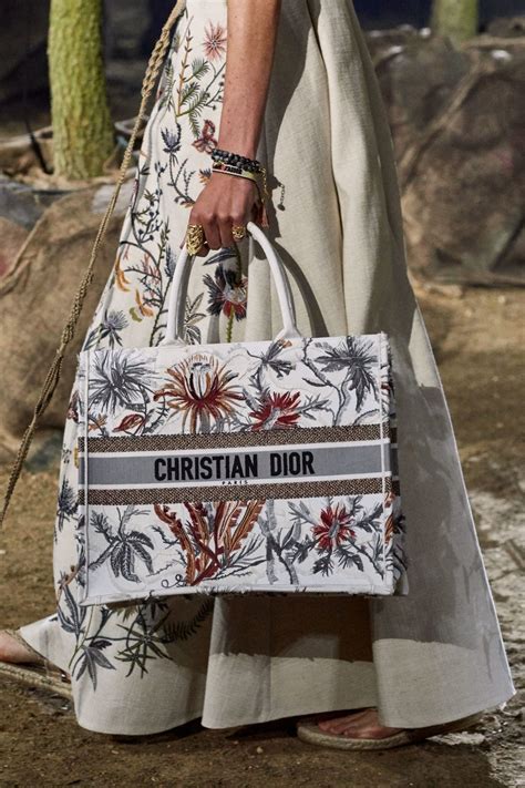 christian dior сумка шоппер оригинал